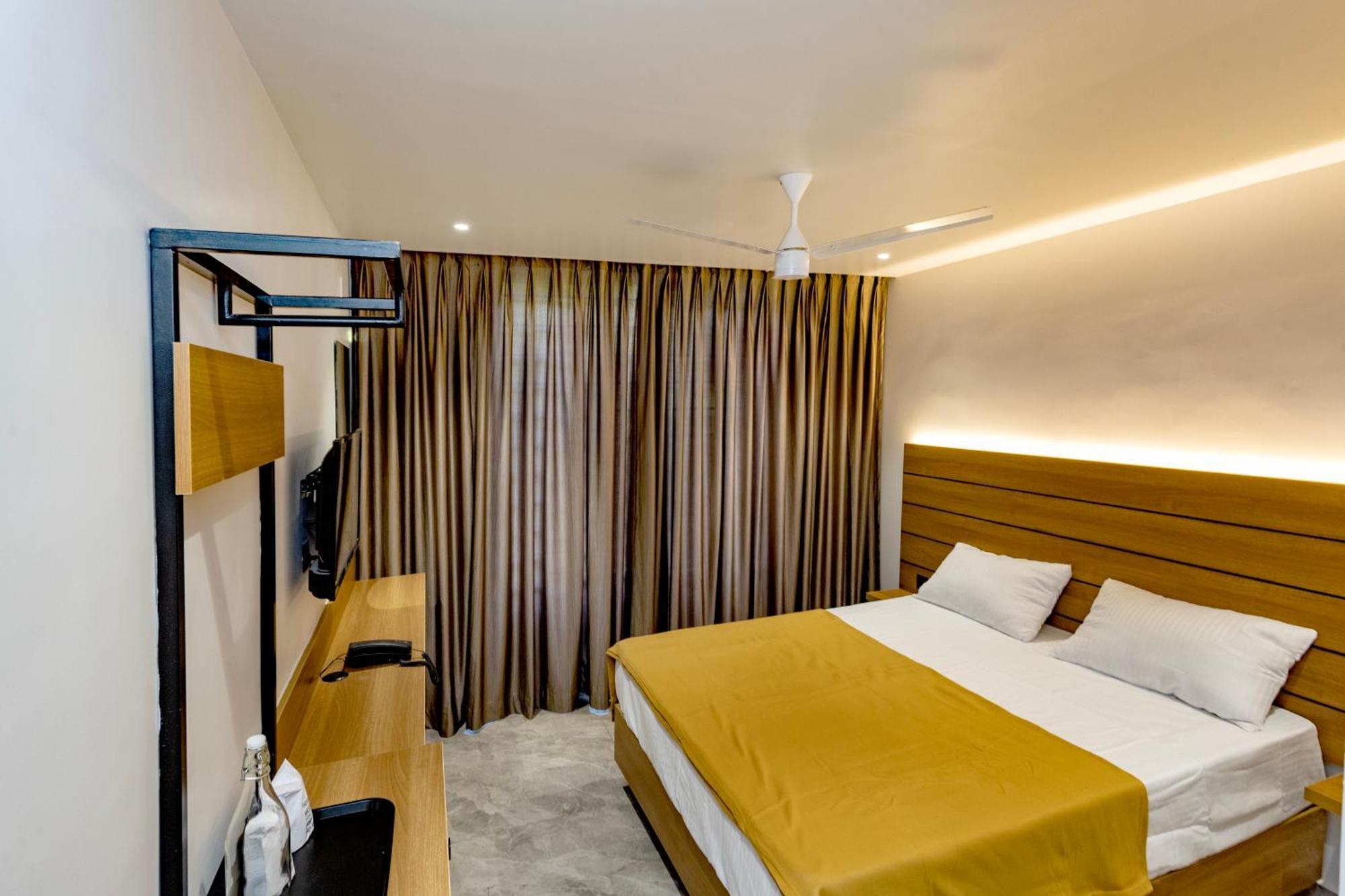 Uphills Boutique Hotel Kallar Vattiyar Esterno foto