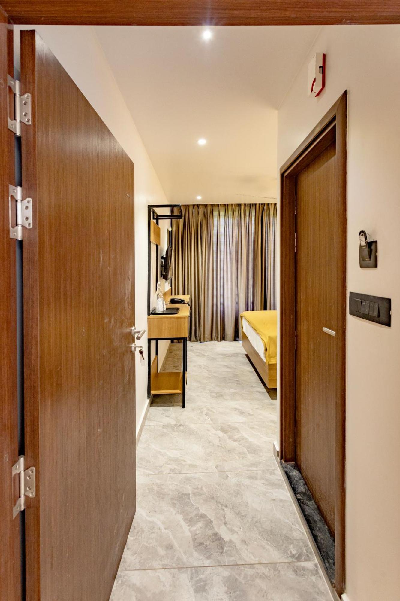 Uphills Boutique Hotel Kallar Vattiyar Esterno foto