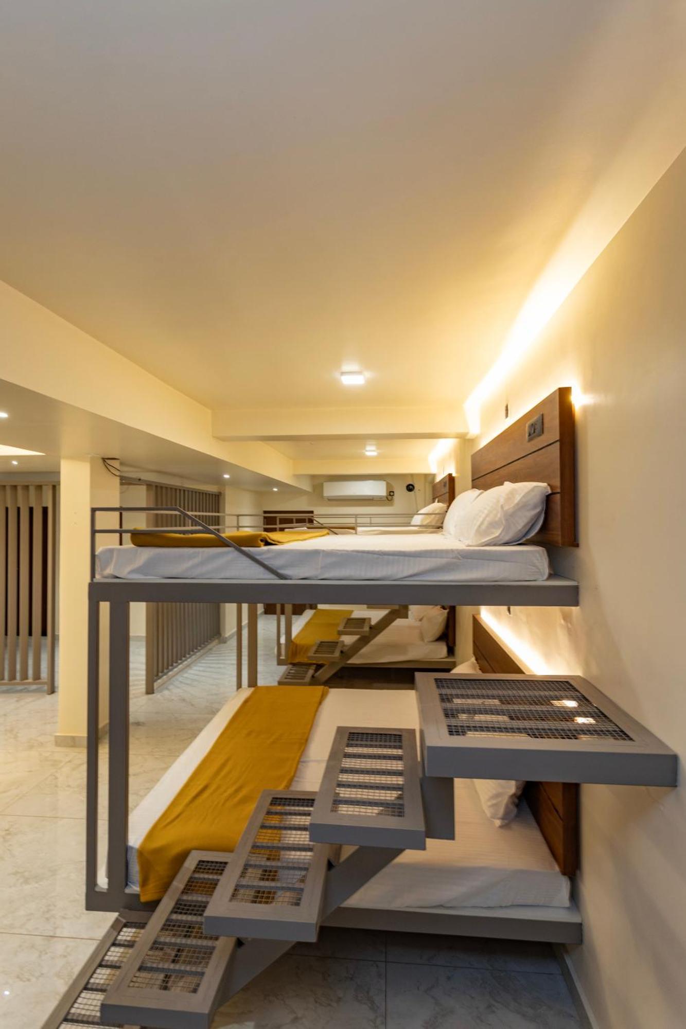 Uphills Boutique Hotel Kallar Vattiyar Esterno foto